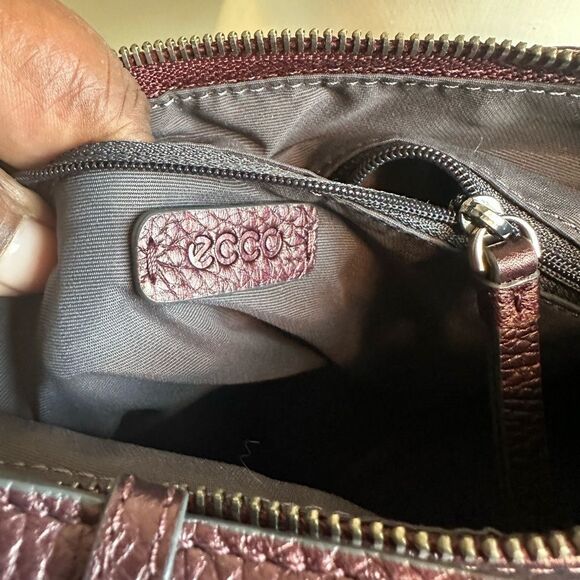 ECCO Linnea Women’s Crossbody - Picture 9 of 10